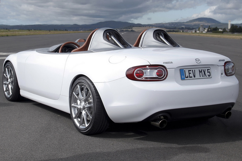 Illustration for article titled Mazda MX-5 Superlight Concept